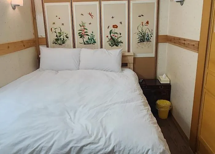 Mizo Hotel 2*